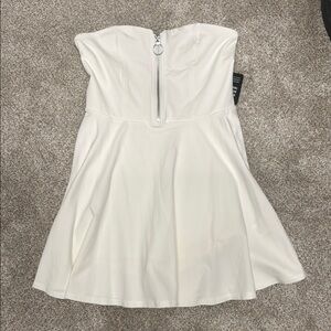 NWT Strapless White Dress with Zipper